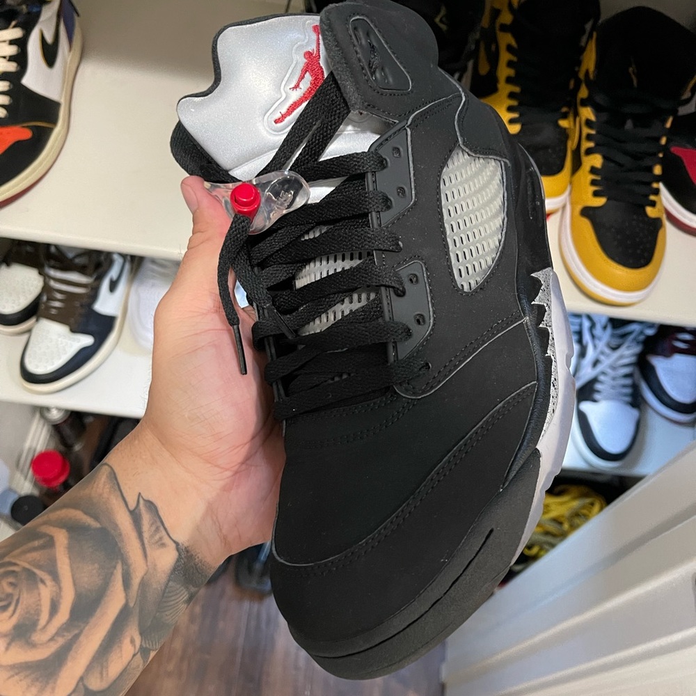 Air Jordan Retro 5 Metallic